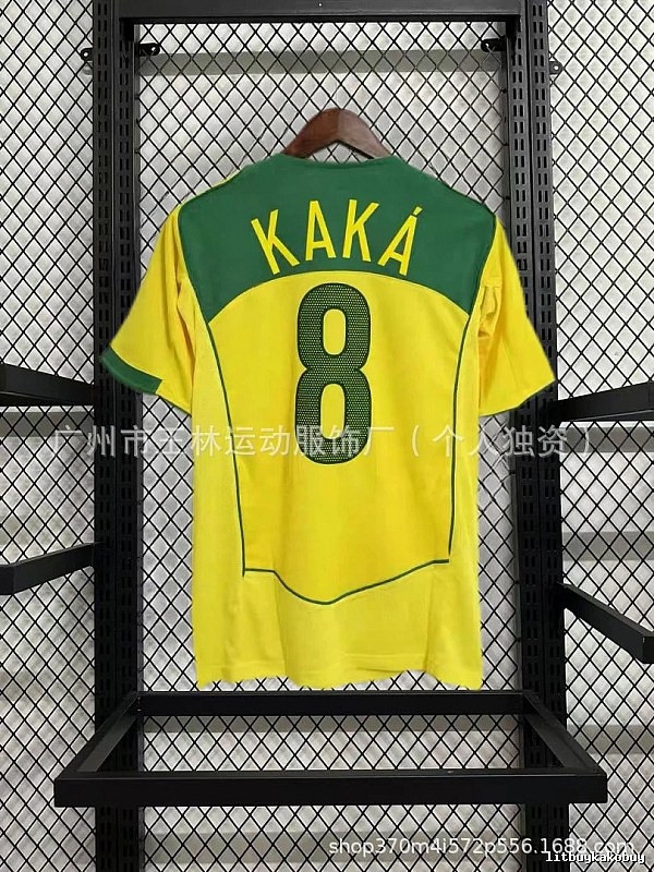 AC Milan Classic Kaka #22 soccer jersey Black Red Striped with Travel-Friendly Style