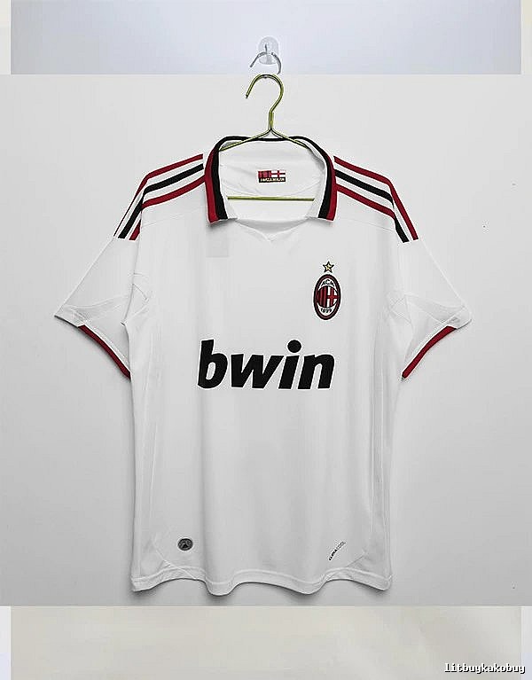 AC Milan Gift Ready Retro soccer jersey Red Black Striped with Standout Detail