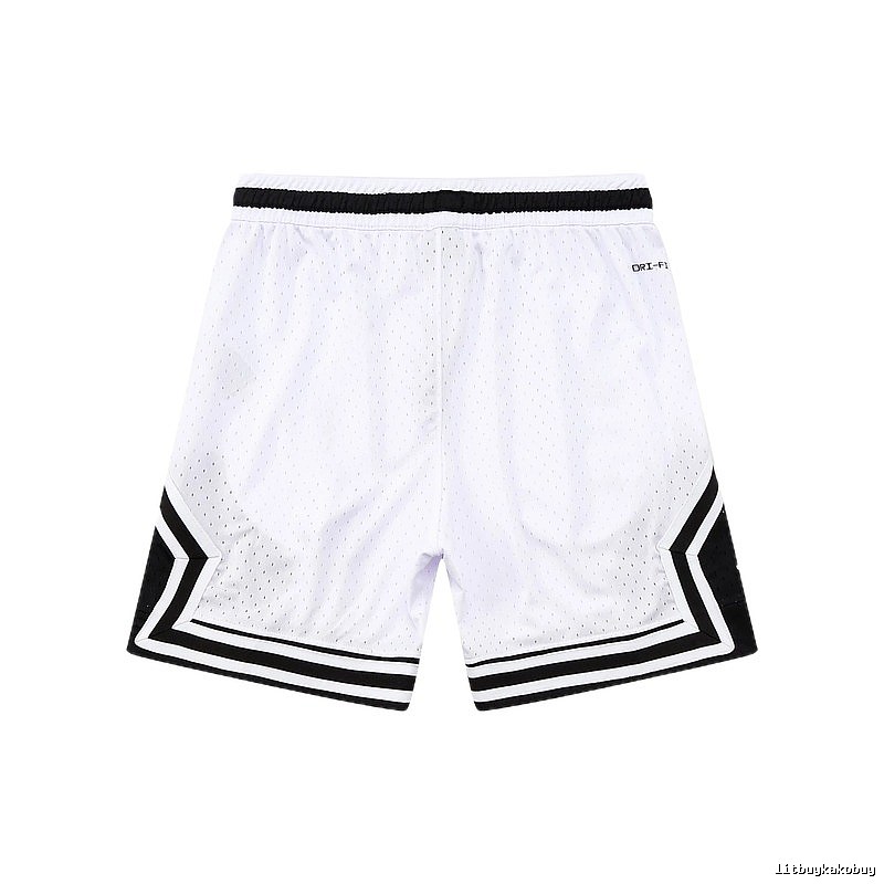 AJ sporty black and white shorts
