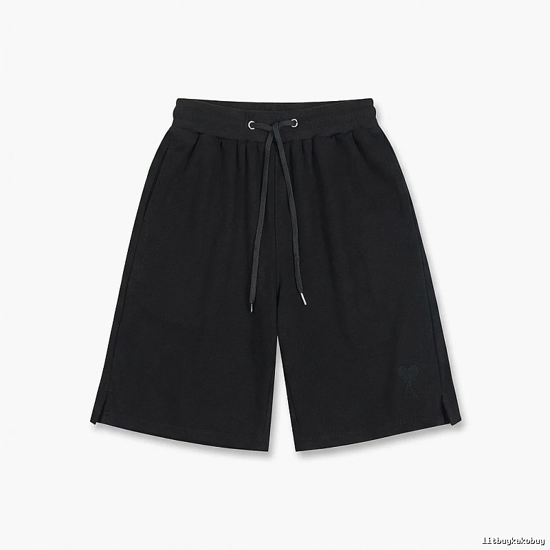 AMI casual style black shorts