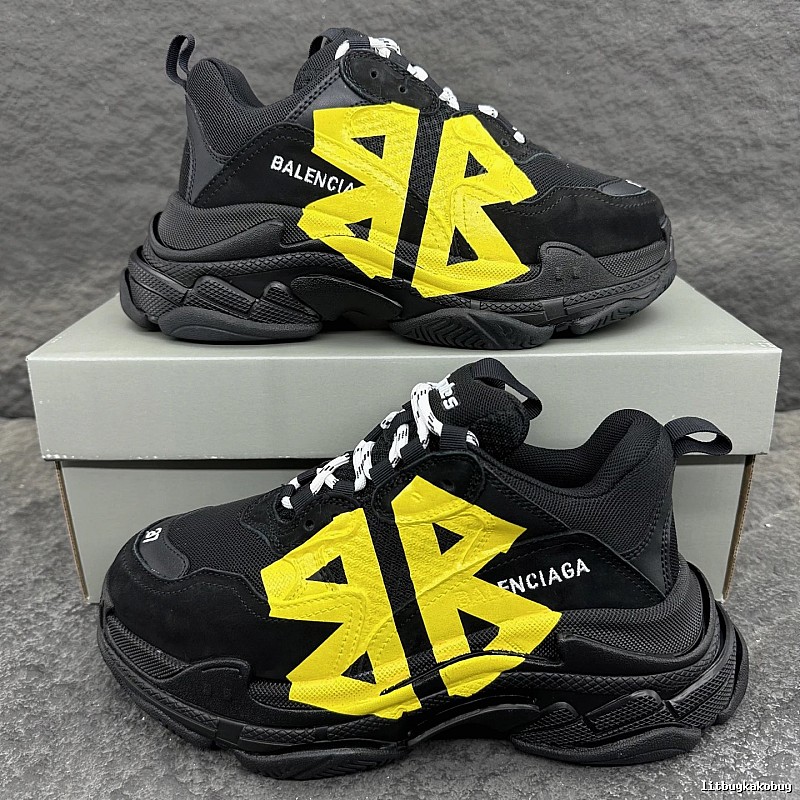 Balenciaga Black Runner Black Yellow Runner Sneaker for Streetwear Looks