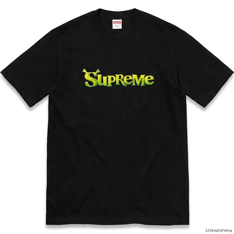 Black T-shirt with Supreme letter print