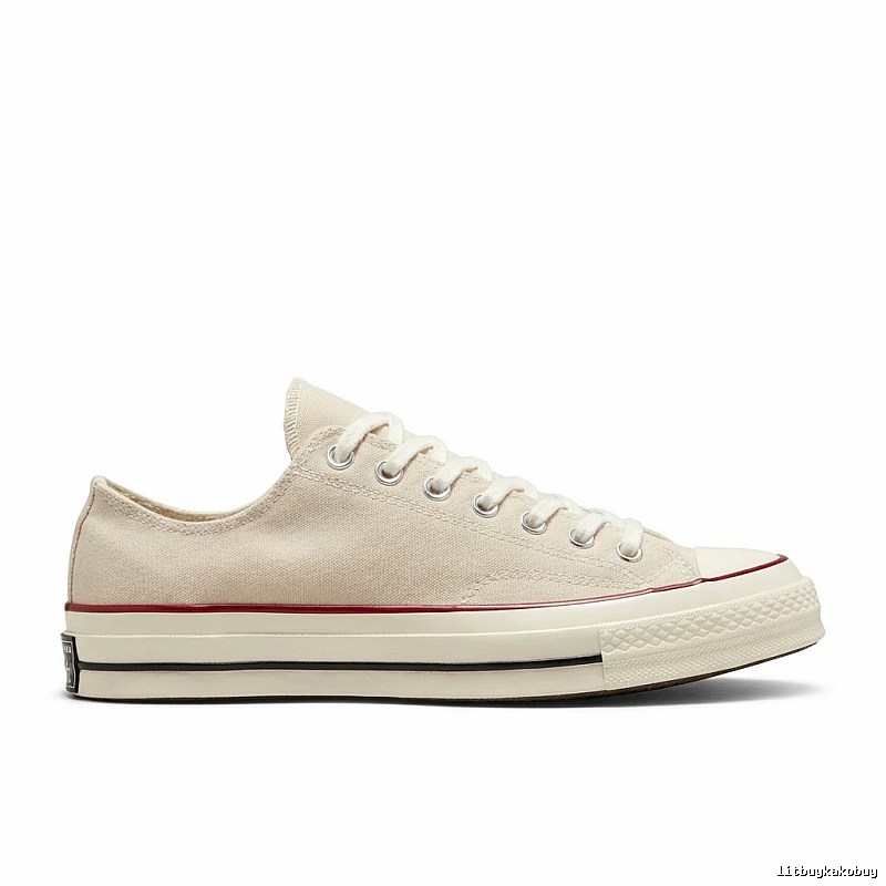 Converse classic simple style white shoes