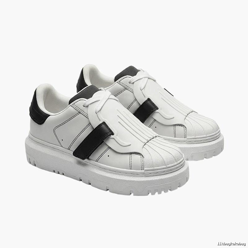Dior black and white minimalist style board shoes