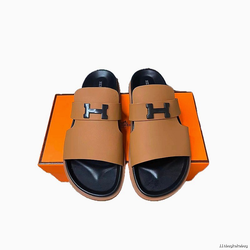 Hermès Classic H-Buckle Light Luxury Style Caramel Slides