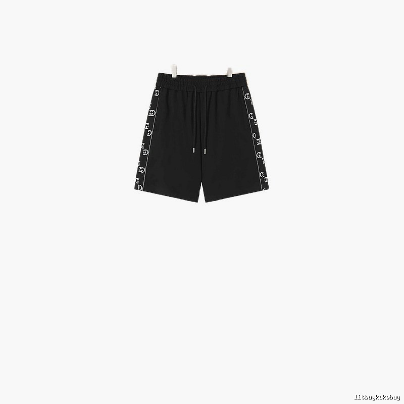 Louis Vuitton casual style black shorts