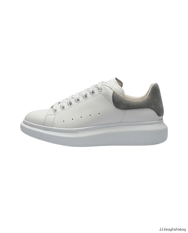 McQueen thick-soled casual white and gray shoes