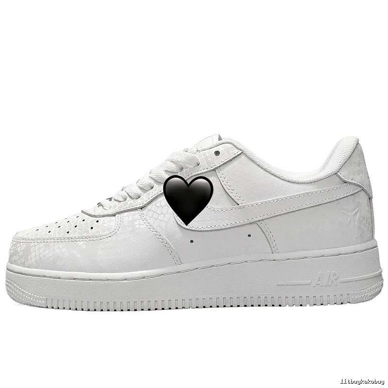 Nike Air Force 1 simple white sneakers