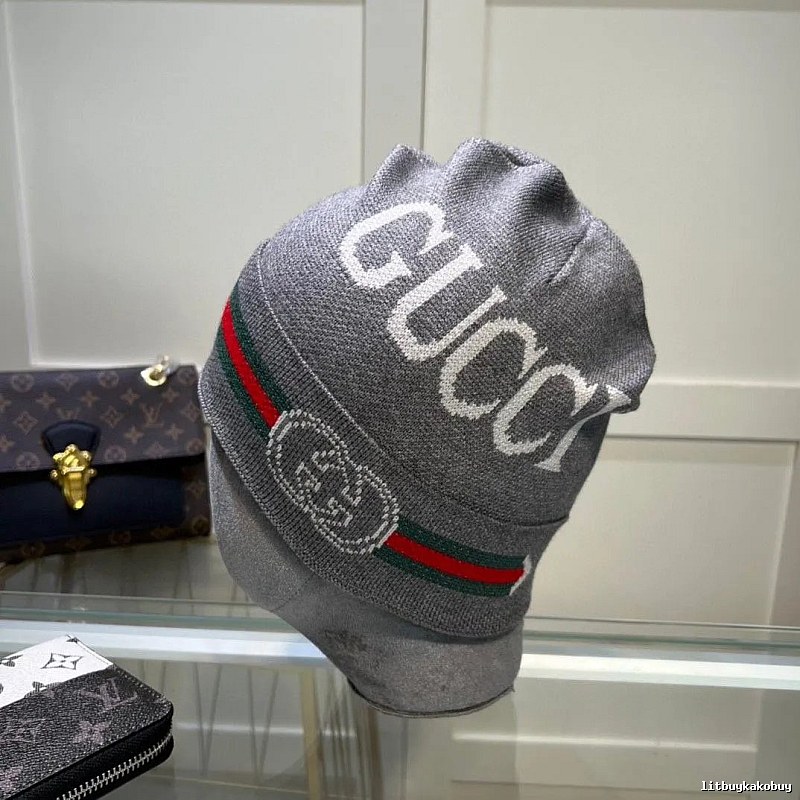 Ribbed Stripe Gucci Knit Beanie for Denim Pairing