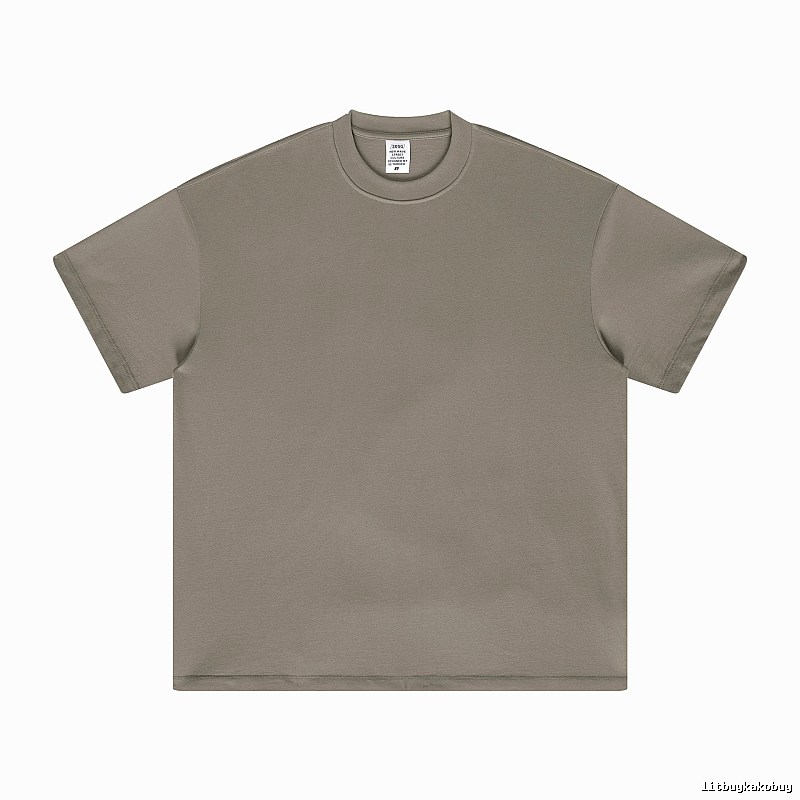 Streetwear Plain white T-shirt Minimal White Short with Logo Accent
