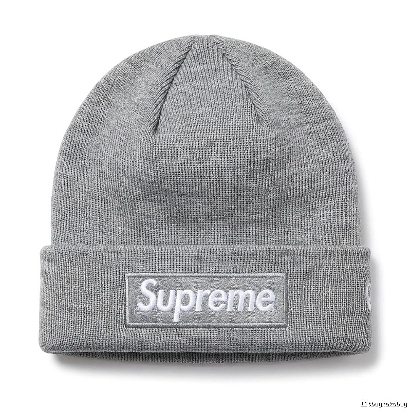 Supreme minimalist style grey hat