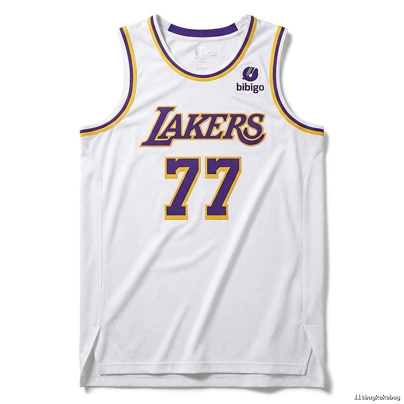 The No. 77 white basketball jersey of the Mavericks.