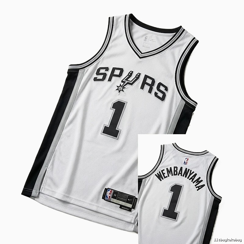 The white and black basketball uniform of Spurs' Wembanyama