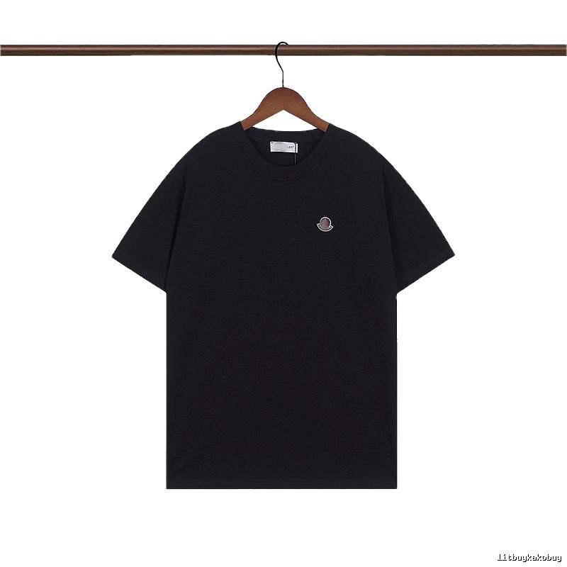 Moncler Classic Minimalist Style Black Short-sleeve T-shirt